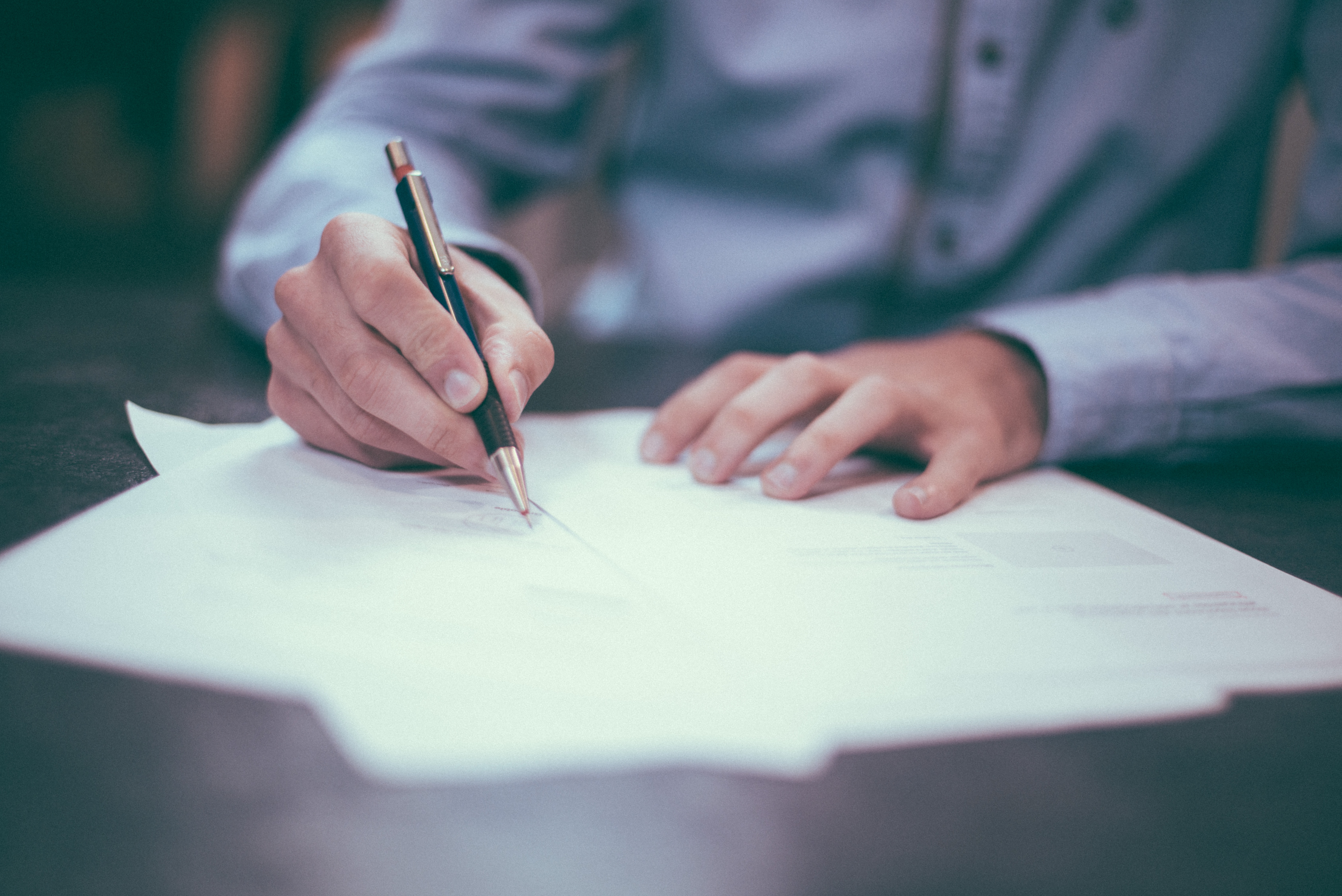 Vendor lock-in contract Avoid contractual vendor Lock-in